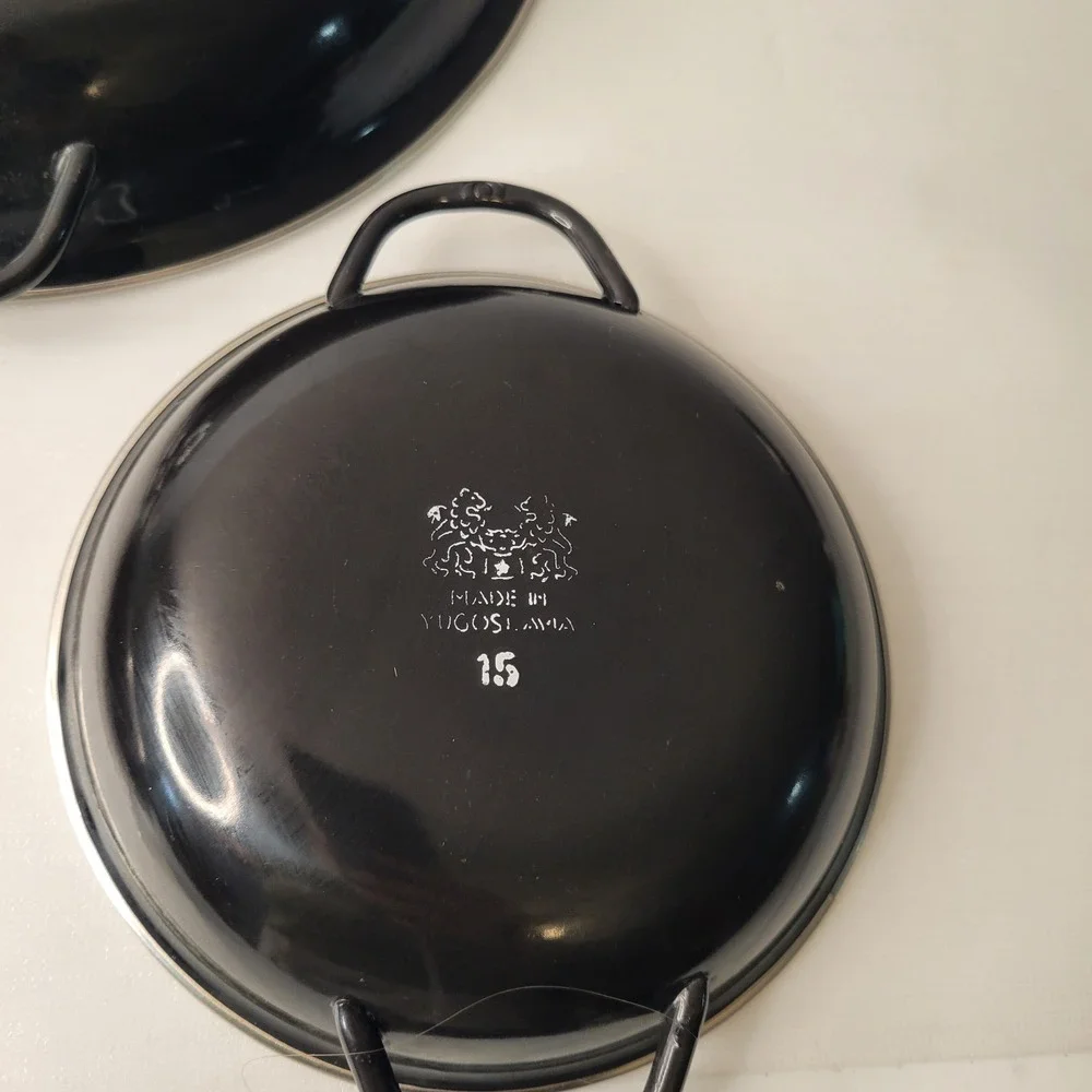 Vintage Enamelware Skillet Set 3pc Multi Color Yugoslavia Nesting Pans Handle